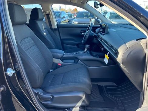 New 2026 Honda HR-V LX image 9