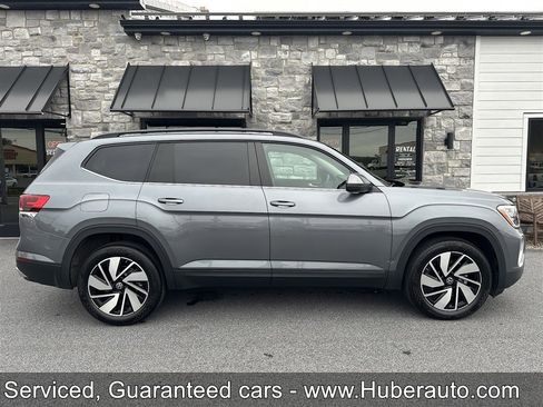 Used 2024 Volkswagen Atlas SE image 9