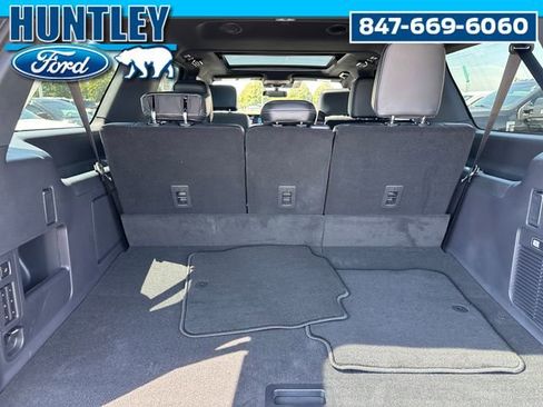 Used 2025 Ford Expedition Max Platinum w/ Stealth Appearance Package image 13