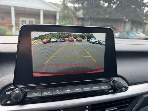 Used 2019 Kia Forte LXS FWD image 11