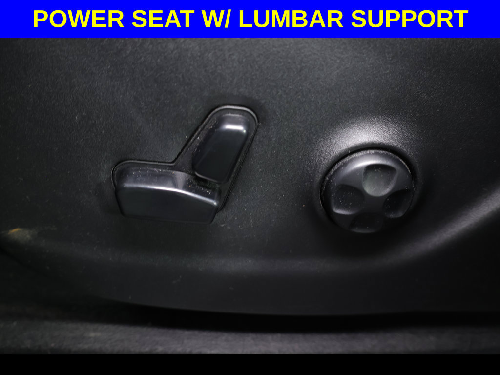 Used 2019 Jeep Cherokee Latitude Plus w/ Comfort/Convenience Group AWD/4WD image 5