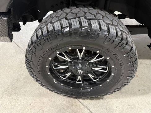 Used 2014 Ford F250 Lariat w/ Lariat Interior Package AWD/4WD image 14