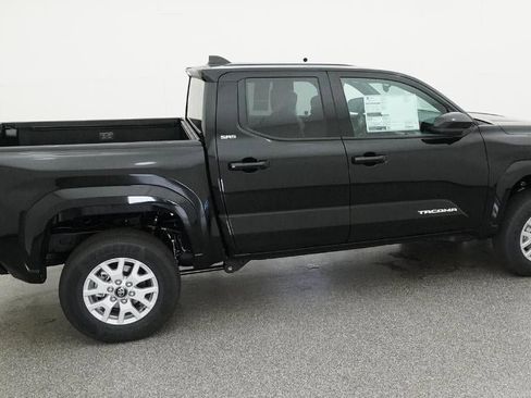 New 2026 Toyota Tacoma SR5 AWD/4WD image 10