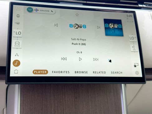 New 2026 Land Rover Range Rover Long Wheelbase SE AWD/4WD image 31