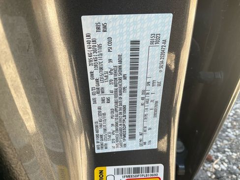 Used 2023 Ford Bronco Wildtrak image 18