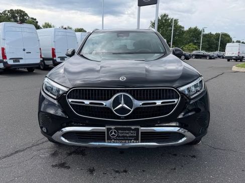 Used 2023 Mercedes-Benz GLC 300 4MATIC image 2