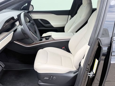 Used 2023 Tesla Model X AWD/4WD image 35