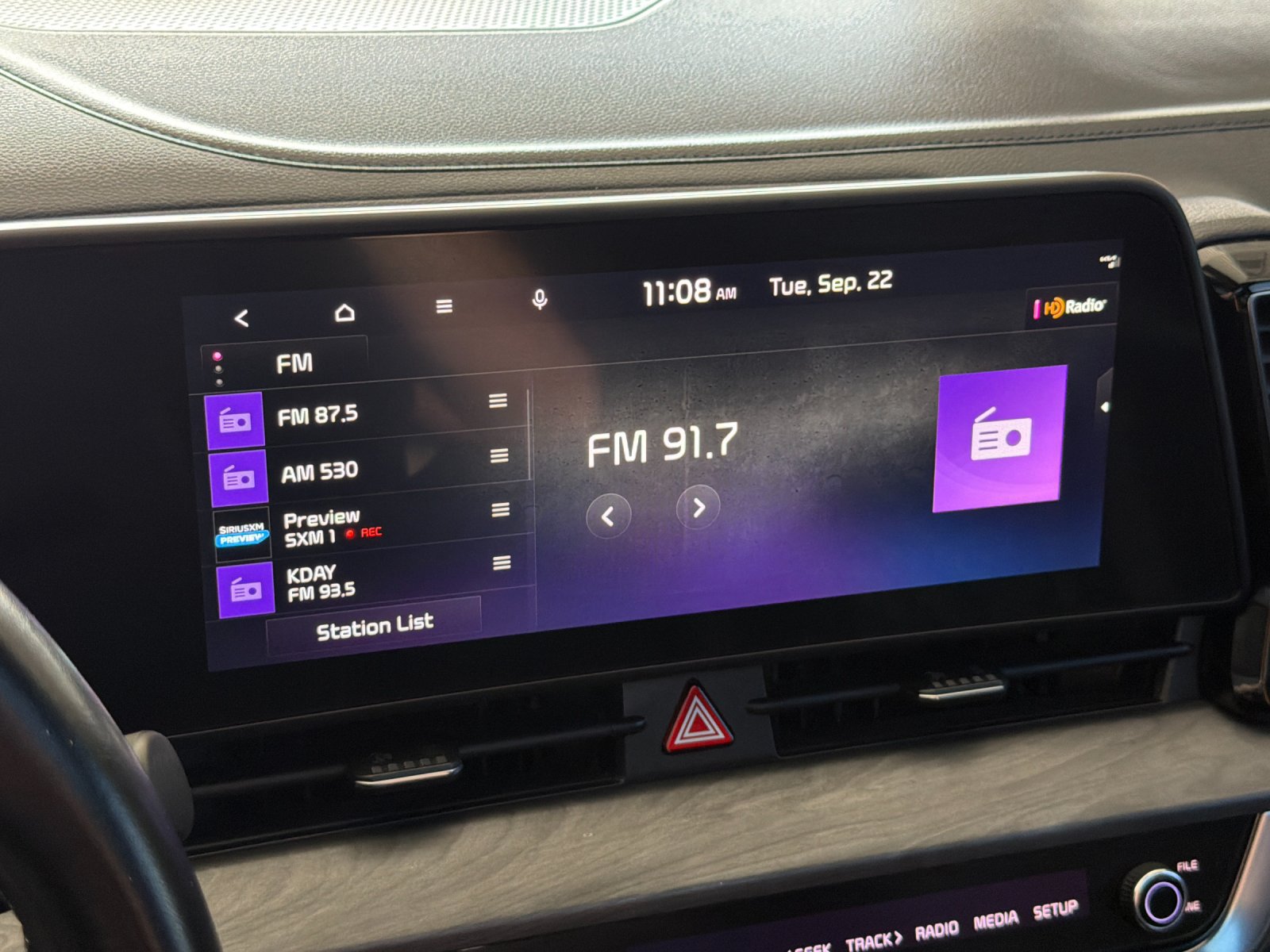 Used 2023 Kia Sportage X-Line w/ X-Line Premium Package AWD/4WD image 17