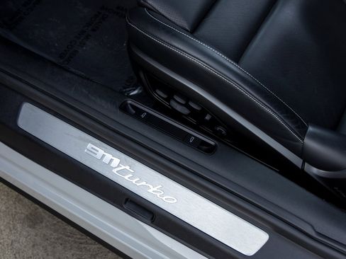 Certified 2022 Porsche 911 Turbo image 29