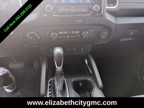 Used 2022 Nissan Frontier SV AWD/4WD image 15