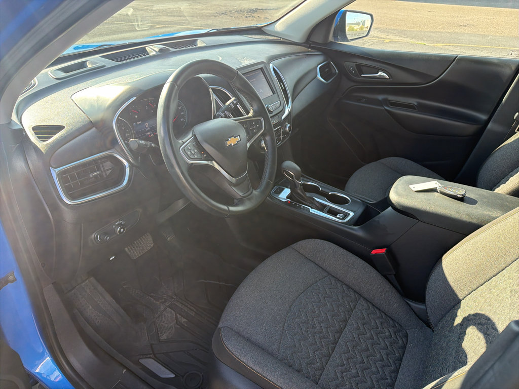 Used 2024 Chevrolet Equinox LT AWD/4WD image 9