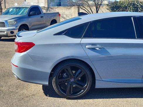 Used 2022 Honda Accord Sport image 3