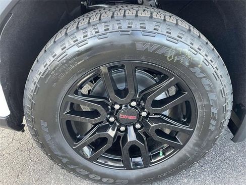 New 2026 GMC Sierra 1500 Elevation w/ X31 Off-Road Package image 6