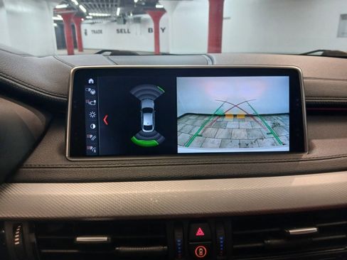 Used 2019 BMW X6 xDrive35i w/ M Sport Package image 38