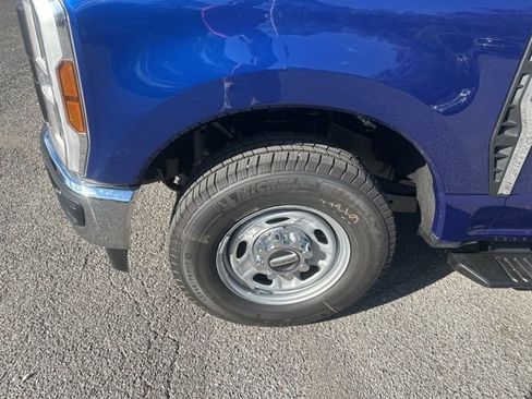 New 2026 Ford F250 XL w/ 360-Degree Camera Package RWD image 10