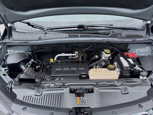 Used 2020 Buick Encore Preferred image 27