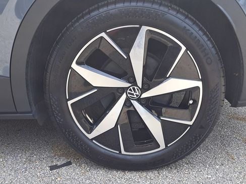 Used 2023 Volkswagen ID.4 S RWD image 10