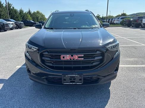 Used 2020 GMC Terrain SLT w/ Preferred Package AWD/4WD image 2