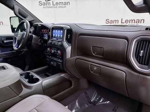 Used 2022 Chevrolet Silverado 2500 LTZ AWD/4WD image 28