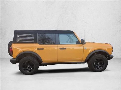 Used 2021 Ford Bronco Black Diamond AWD/4WD image 4