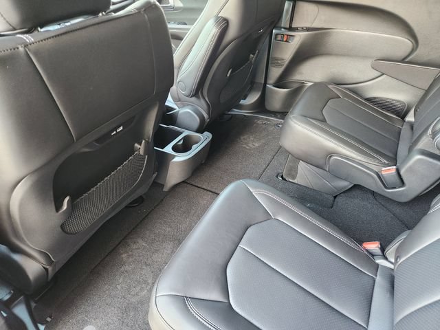 New 2026 Chrysler Pacifica Select w/ S Appearance Package FWD image 22
