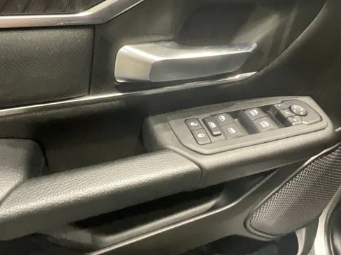 Used 2025 RAM 1500 Big Horn AWD/4WD image 7