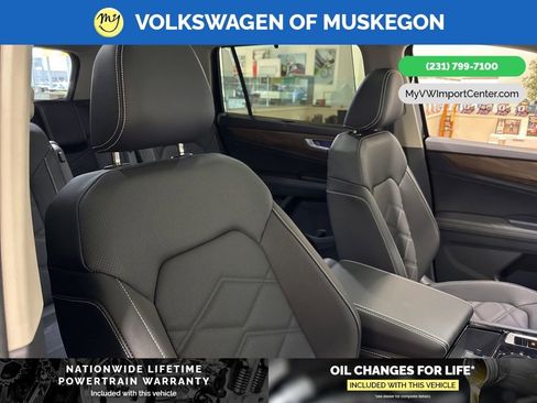 New 2026 Volkswagen Atlas SE image 28