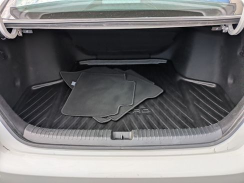 Used 2025 Honda Accord SE image 32