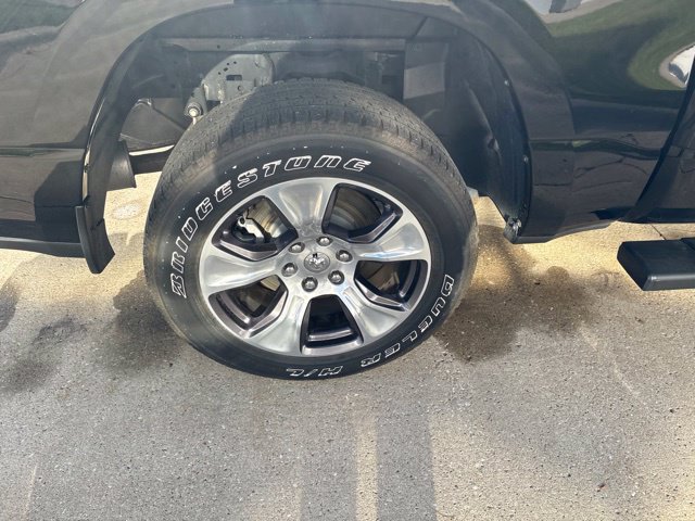 Used 2023 RAM 1500 Laramie AWD/4WD image 9