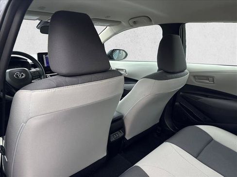 Certified 2025 Toyota Corolla LE FWD image 17