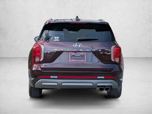 Used 2024 Hyundai Palisade Limited image 7