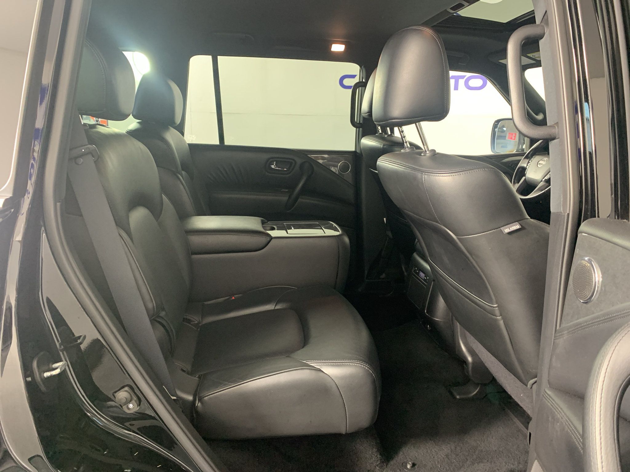 Used 2022 Nissan Armada SL w/ Midnight Edition Package RWD image 37