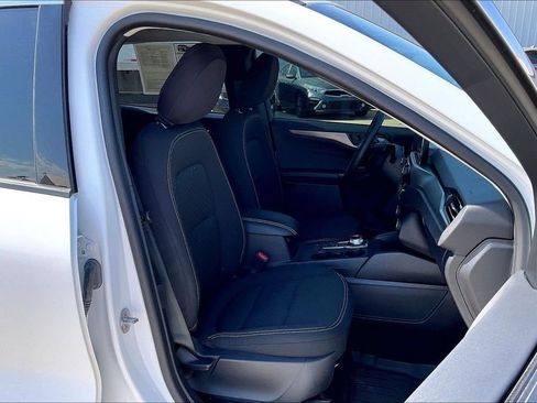 Used 2024 Ford Escape Active AWD/4WD image 7