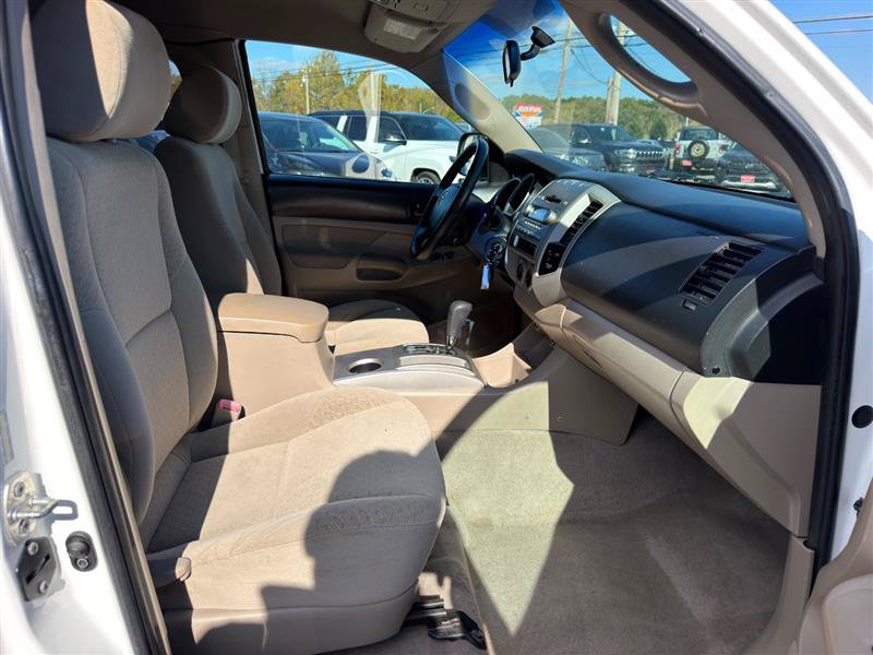 Used 2008 Toyota Tacoma PreRunner w/ SR5 Pkg #2 RWD image 21