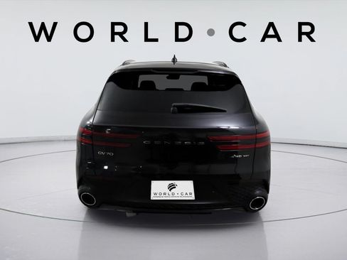 Used 2025 Genesis GV70 3.5T Sport w/ Sport Prestige Package AWD/4WD image 4