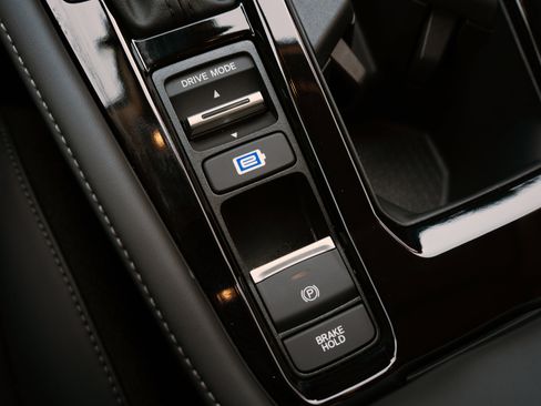 Used 2025 Honda Accord Touring image 28