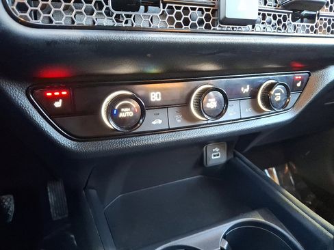 Certified 2023 Honda HR-V Sport image 15