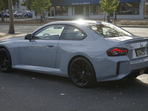 Used 2024 BMW M2 w/ Lighting Package image 11