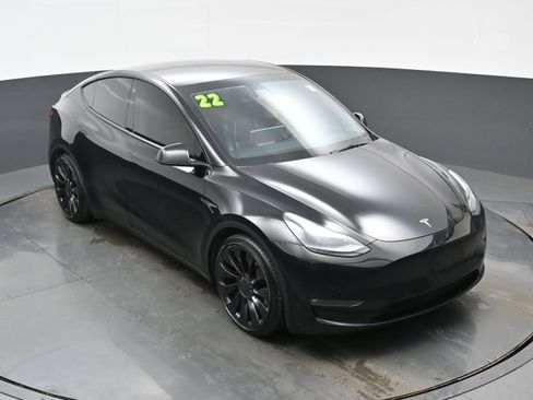 Used 2022 Tesla Model Y Performance image 37