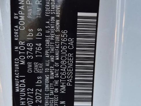 Used 2012 Hyundai Veloster w/ Style Pkg image 37