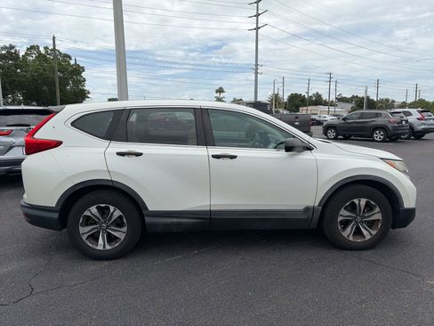 Used 2018 Honda CR-V LX image 8