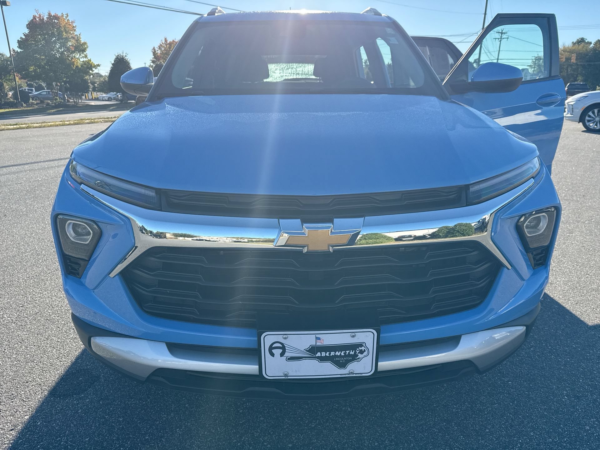 Used 2024 Chevrolet TrailBlazer LT w/ Driver Confidence Package FWD image 31