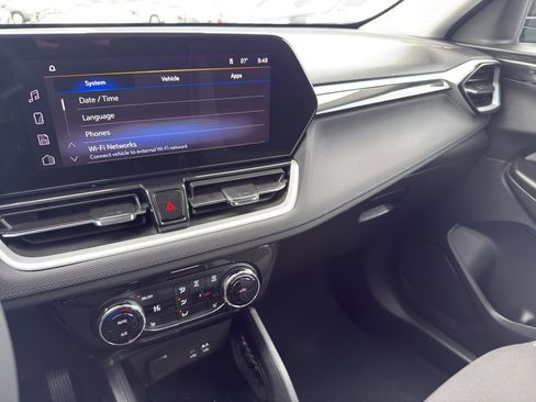 Certified 2024 Chevrolet TrailBlazer LT w/ Convenience Package image 22