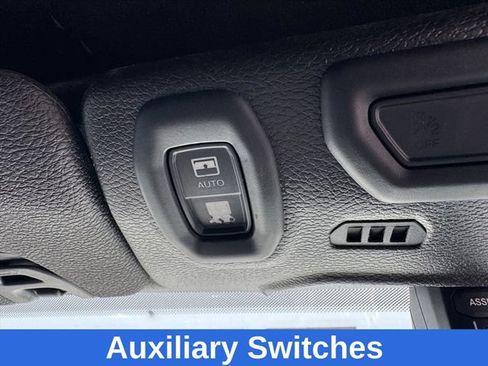 Used 2018 Jeep Wrangler Unlimited Rubicon AWD/4WD image 35