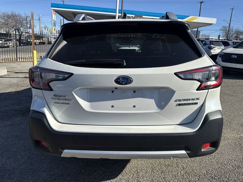 Certified 2025 Subaru Outback Touring XT image 4