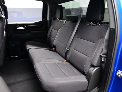 Used 2022 Chevrolet Silverado 1500 LT image 32