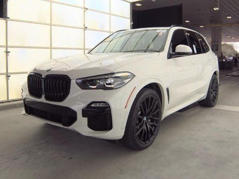 Used 2021 BMW X5 sDrive40i w/ M Sport Package image 1