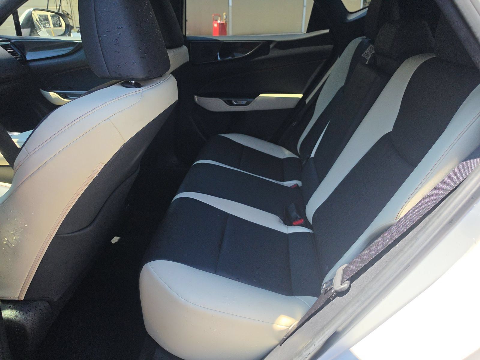 Used 2023 Lexus NX 250 FWD w/ Towing Package (2000 Lbs) image 6