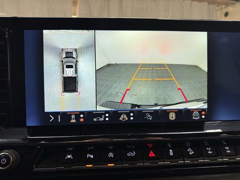 New 2026 Chevrolet Silverado 1500 ZR2 image 31