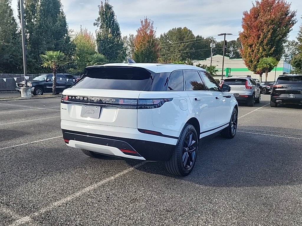 Certified 2026 Land Rover Range Rover Velar Dynamic SE AWD/4WD image 5